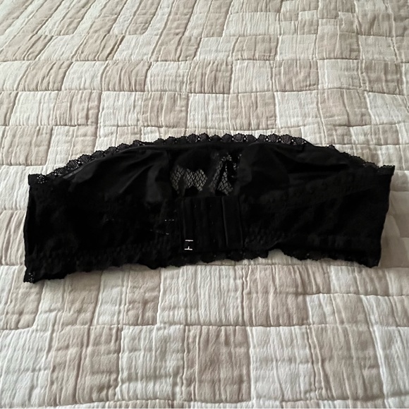 NWOT Victoria’s Secret Lace Strapless Bandeau Bralette in Black - Size Large - Picture 3 of 5